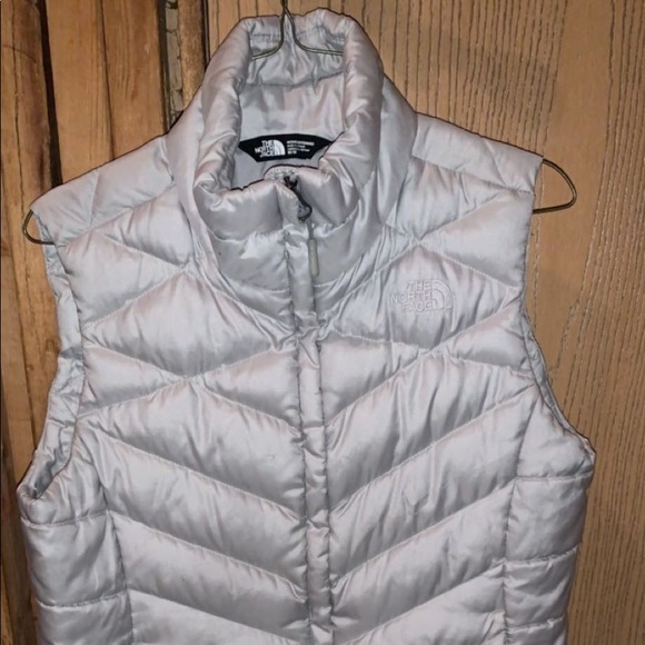 north face silver vest